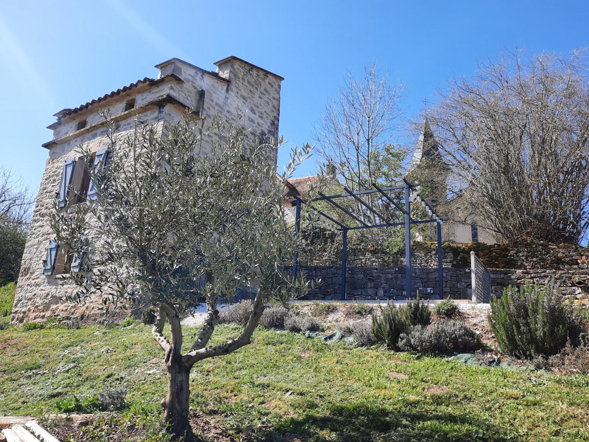 Villa Le pigeonnier de felines à Caylus Chambre photo